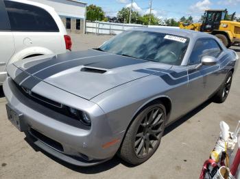  Salvage Dodge Challenger