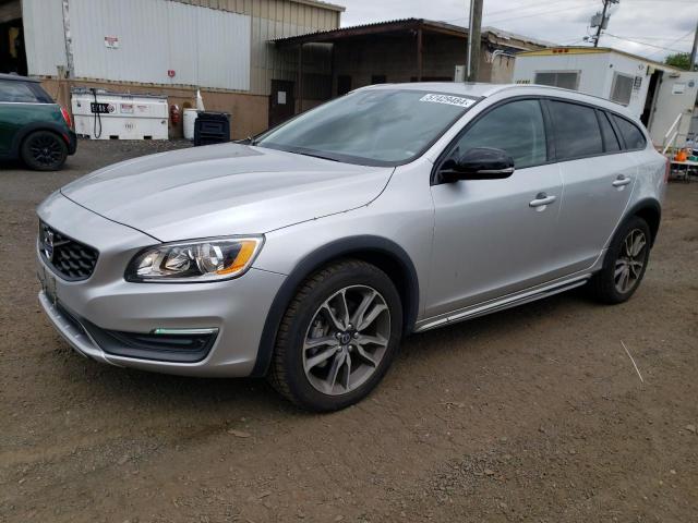  Salvage Volvo V60