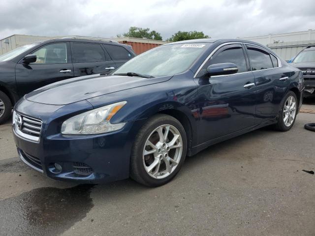  Salvage Nissan Maxima