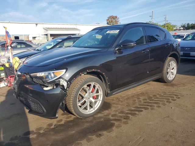  Salvage Alfa Romeo Stelvio