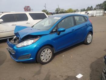  Salvage Ford Fiesta