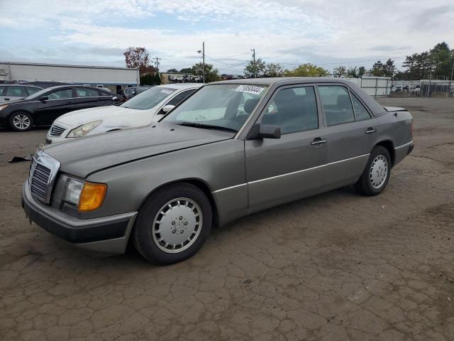  Salvage Mercedes-Benz 300-Class