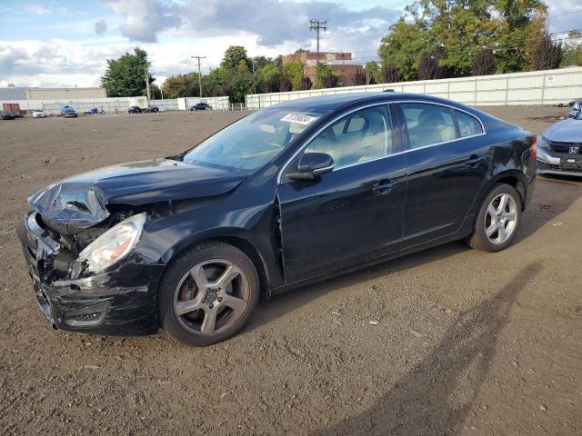  Salvage Volvo S60