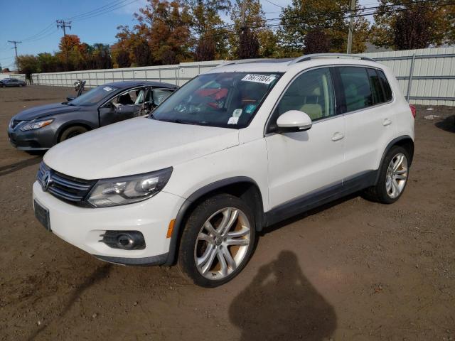  Salvage Volkswagen Tiguan