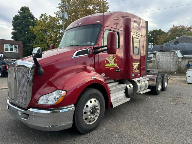  Salvage Kenworth Constructi