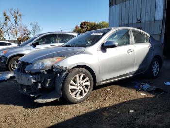  Salvage Mazda 3