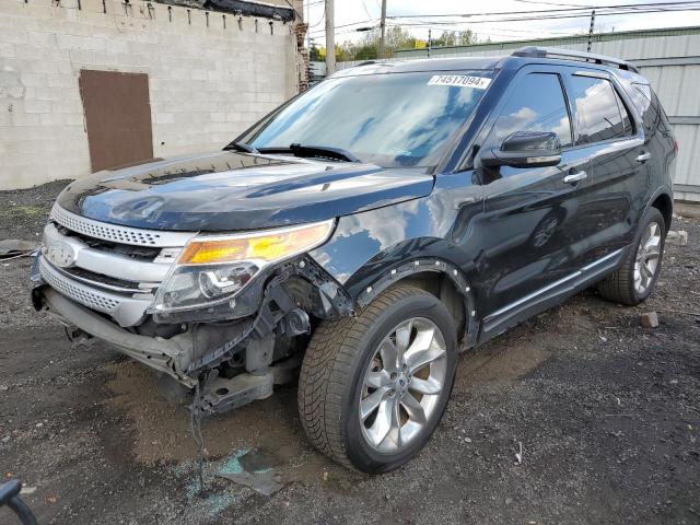  Salvage Ford Explorer