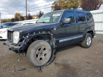  Salvage Jeep Liberty