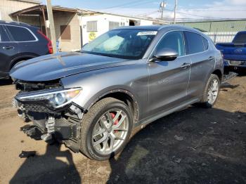  Salvage Alfa Romeo Stelvio