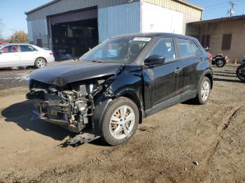  Salvage Nissan Kicks