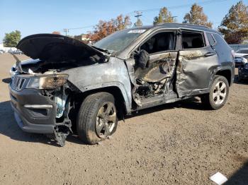  Salvage Jeep Compass