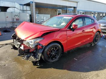  Salvage Mazda 3