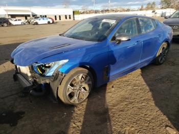  Salvage Kia Stinger