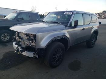  Salvage Toyota Land Cruis