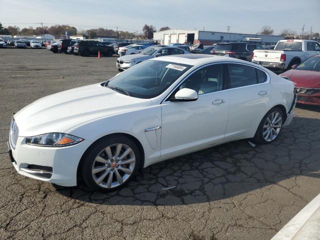  Salvage Jaguar XF