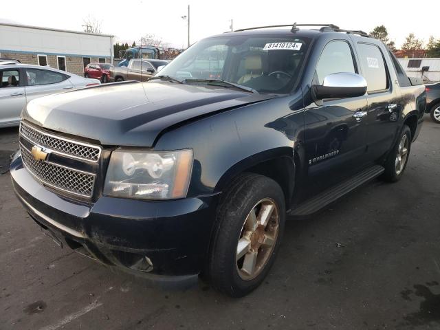  Salvage Chevrolet Avalanche