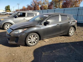  Salvage Mazda 3