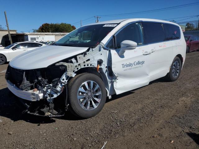  Salvage Chrysler Pacifica