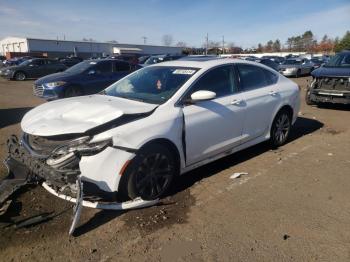  Salvage Chrysler 200