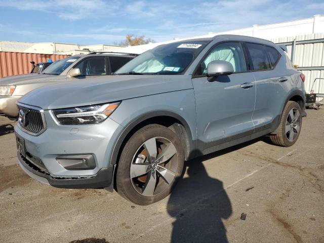  Salvage Volvo XC40