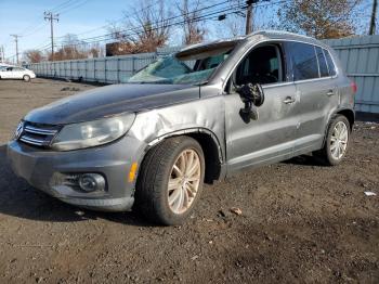  Salvage Volkswagen Tiguan