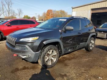  Salvage Jeep Cherokee