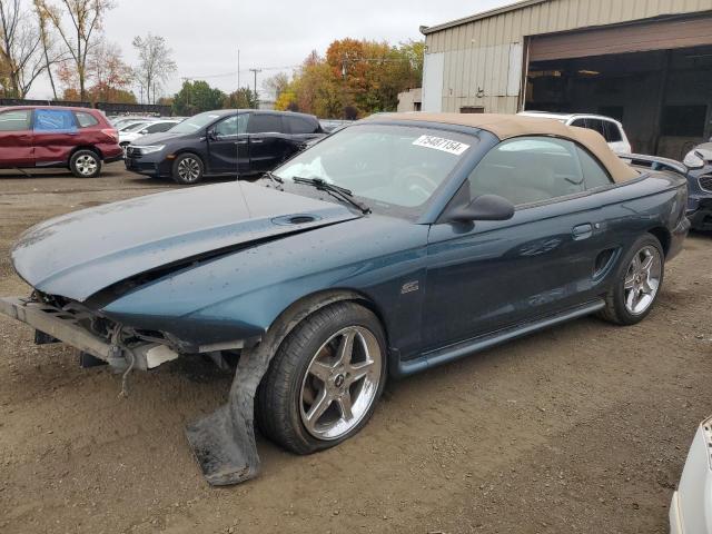  Salvage Ford Mustang