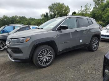  Salvage Jeep Compass