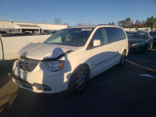  Salvage Chrysler Minivan