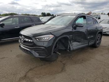  Salvage Mercedes-Benz GLA