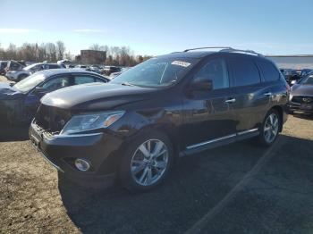  Salvage Nissan Pathfinder