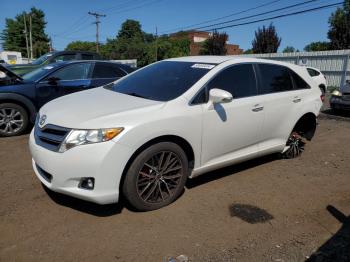  Salvage Toyota Venza