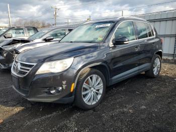  Salvage Volkswagen Tiguan