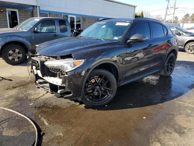  Salvage Alfa Romeo Stelvio