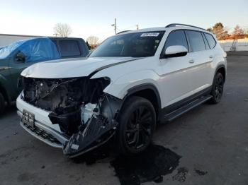  Salvage Volkswagen Atlas