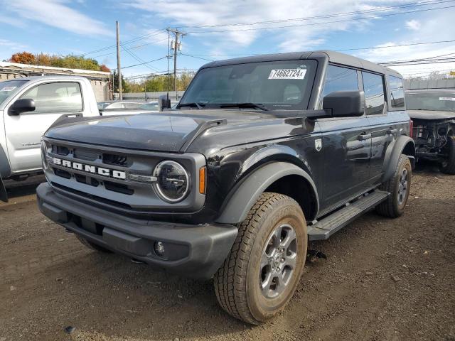  Salvage Ford Bronco