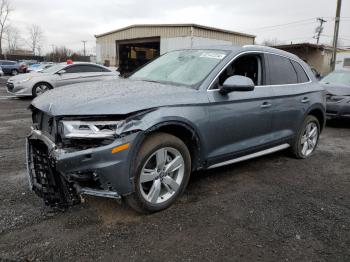  Salvage Audi Q5