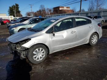  Salvage Kia Forte