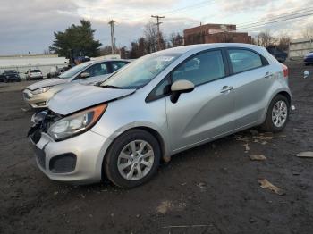  Salvage Kia Rio