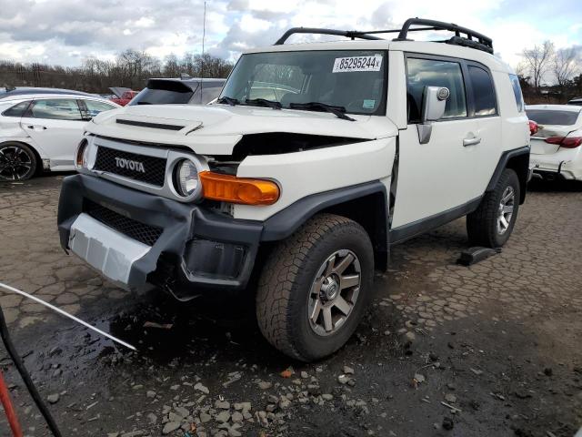  Salvage Toyota FJ Cruiser