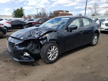  Salvage Mazda 3