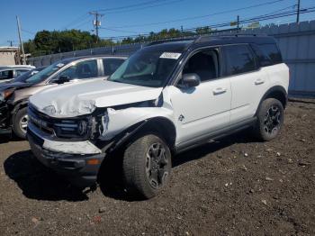  Salvage Ford Bronco