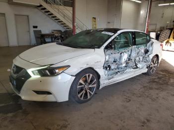  Salvage Nissan Maxima