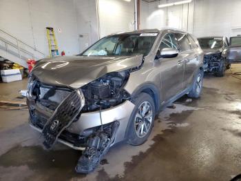  Salvage Kia Sorento