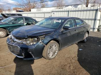  Salvage Toyota Avalon