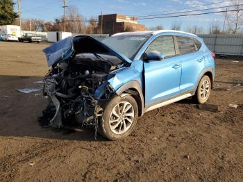  Salvage Hyundai TUCSON