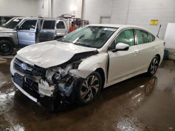  Salvage Subaru Legacy