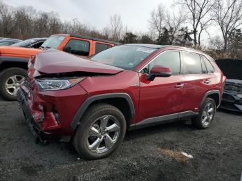  Salvage Toyota RAV4