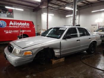  Salvage Ford Crown Vic