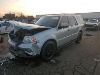  Salvage Lincoln Navigator